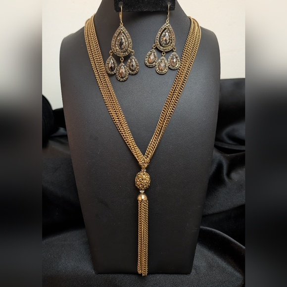 Talbots Jewelry - #6. Spectacular!  Vintsge Talbots Gold TASSEL Necklace and Earring Set